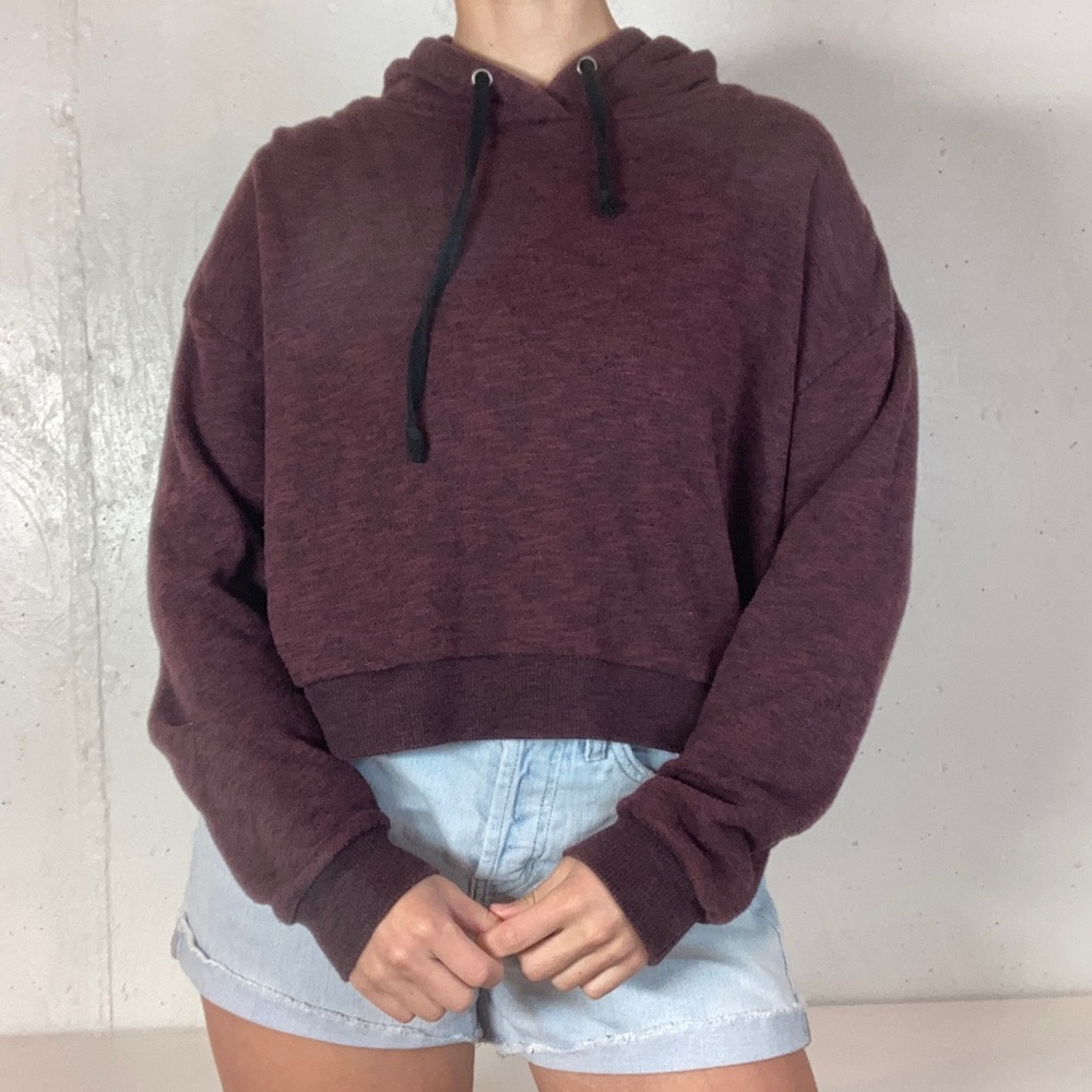 Cropped Maroon Hooded Sporty Sweatshirt